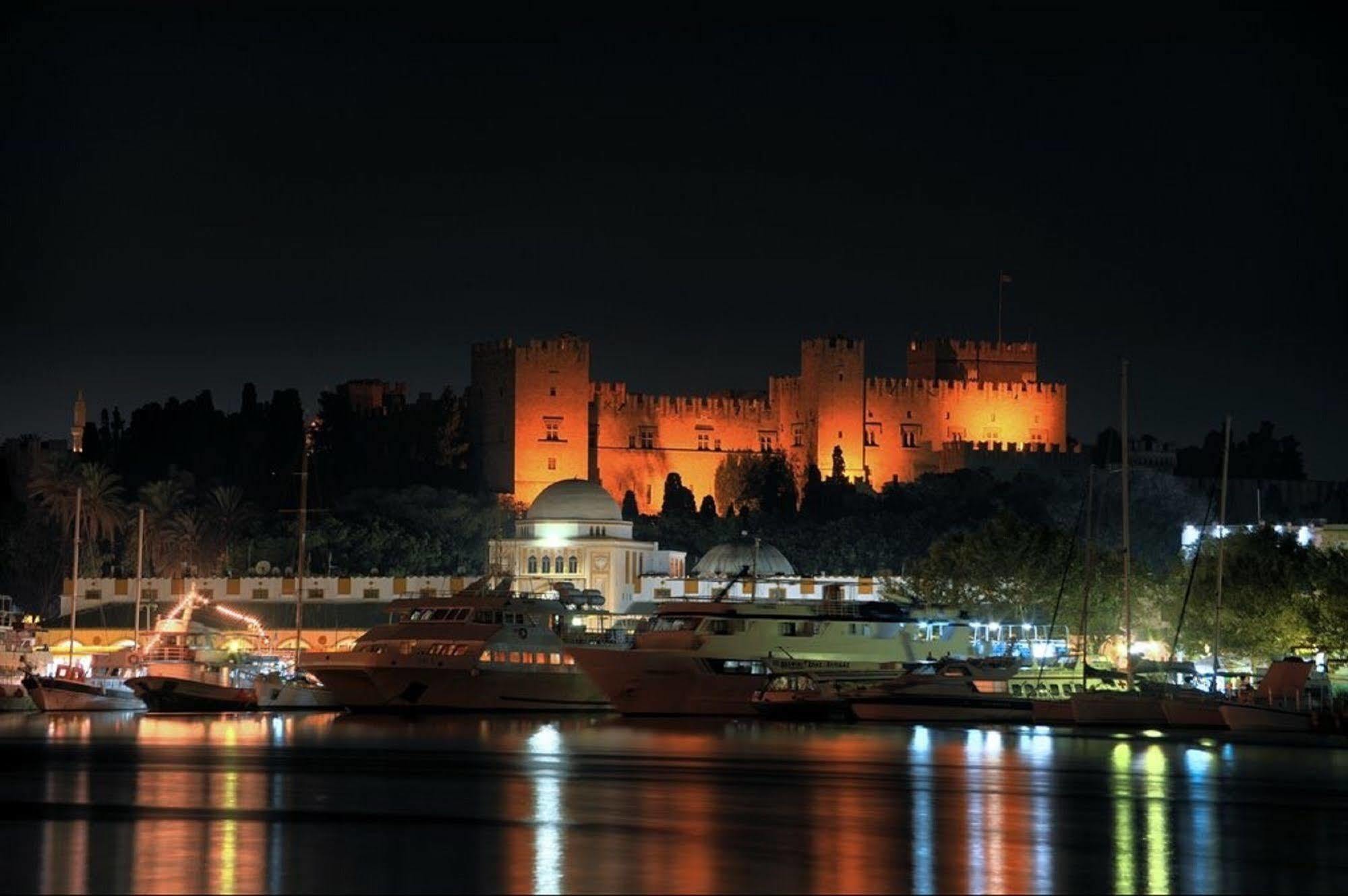 הוילה Rhodes City Old Town Roloi House מראה חיצוני תמונה