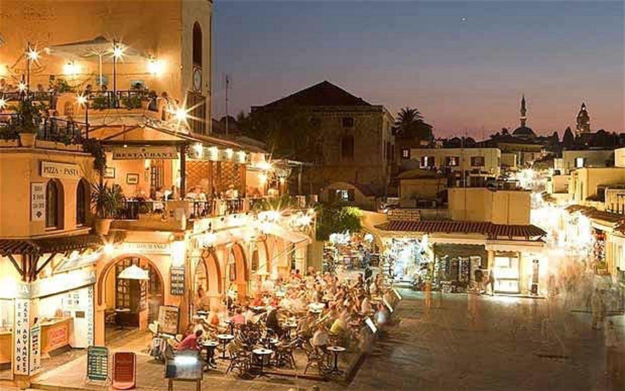 הוילה Rhodes City Old Town Roloi House מראה חיצוני תמונה