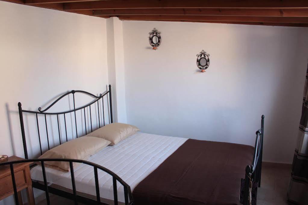 הוילה Rhodes City Old Town Roloi House מראה חיצוני תמונה